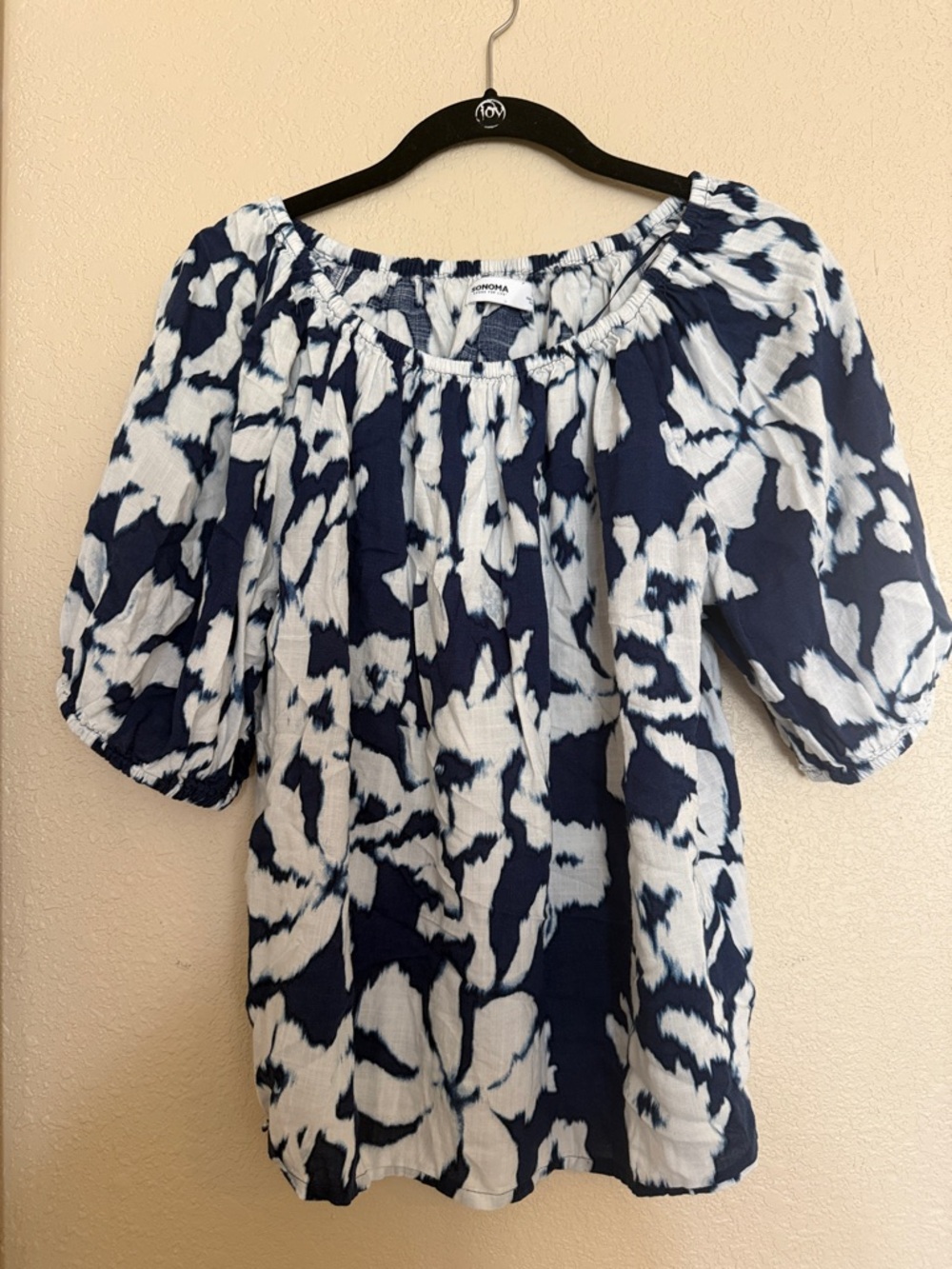 4 for $20 Sonoma Navy and White Off-Shoulder Printed Blouse